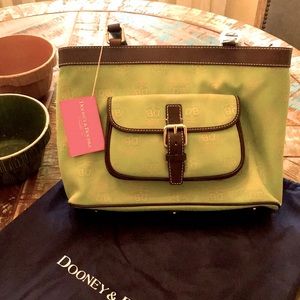 NWT! Dooney & Bourke East/West Shoulder Bag Set